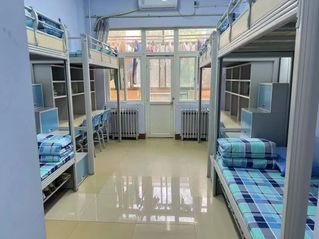 “一站式”学生社区|宿舍必备·...